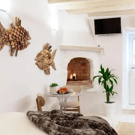 Pi Domus, π Domus Apartment